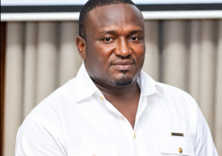 The District Chief Executive (DCE) for Ahafo Ano South West District in the Ashanti Region, Hon. Abubakar Sedik, has sadly passed away after a brief illness.