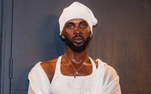 One Artiste Cannot Carry Ghana — Black Sherif 